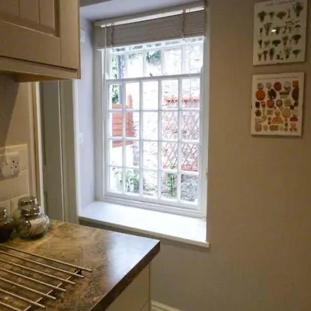 Grace Cottage, Richmond Apartman